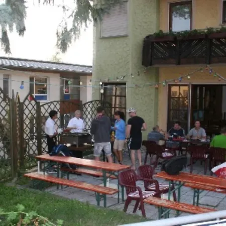 Landgasthof Zur Krone Guest house *