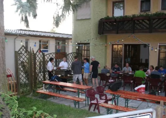 Landgasthof Zur Krone Gæstehus *